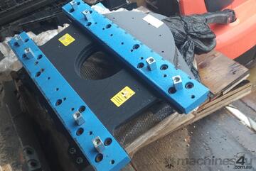 LIFTEK - Forklift rotators