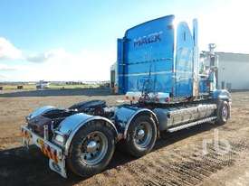 MACK CL754RS Prime Mover (T/A) - picture2' - Click to enlarge