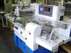 IOPAK IFW-501E - Horizontal Flow Wrapper - picture1' - Click to enlarge