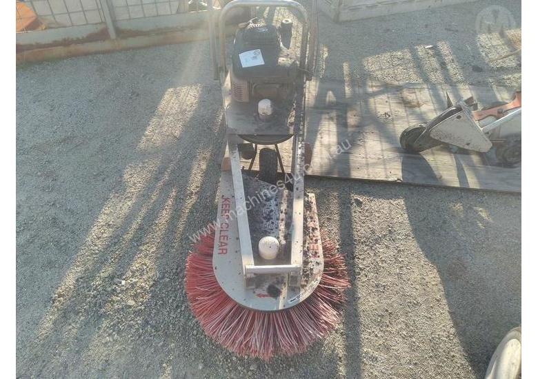 caption CKC Contractors Kerb Cleaner