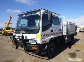 2000 Isuzu FSS550 - picture2' - Click to enlarge