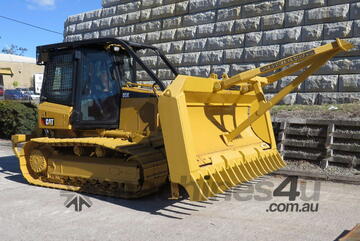 CAT D5K WT Bulldozer (Stock No. 2250RP) DOZCATK