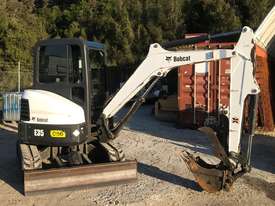 2010 BOBCAT E35 EXCAVATOR - picture2' - Click to enlarge