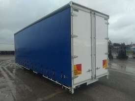 Prestige Truck Bodies Curtainsider - picture2' - Click to enlarge