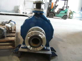 pumps new and used - picture0' - Click to enlarge