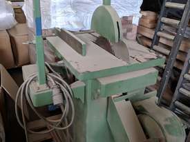 Edge Sander and assorted woodworking machinery for sale - picture2' - Click to enlarge