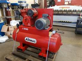 Airmac V40 Twin Cylinder Air Compressor - picture0' - Click to enlarge