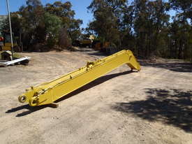 Long Reach Boom Suit 30 Tonner PC300 - picture1' - Click to enlarge