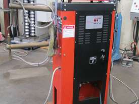 Femaspot I32C 25 KVA Pneumatic Auto Spot Welder with Water Cooler - picture1' - Click to enlarge