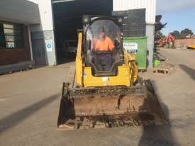 2015 CAT 259D TRACK LOADER WITH FULL OPTIONS INCLUDING HI-FLOW AND PREMIUM CAB - picture0' - Click to enlarge