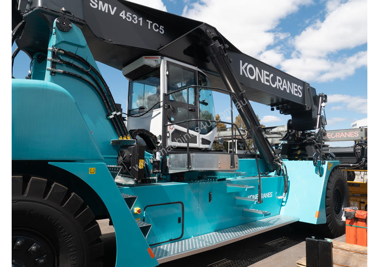 New konecrane/SMV Konecranes 45 0T Reach Stacker SMV 4531 TC5 Walkie