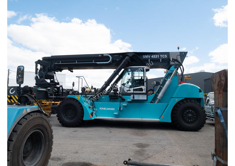 New konecrane/SMV Konecranes 45 0T Reach Stacker SMV 4531 TC5 Walkie