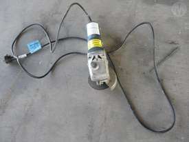 AEG Angle Grinder 100mm - picture0' - Click to enlarge