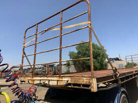 Custom Semi Flat top Trailer - picture1' - Click to enlarge