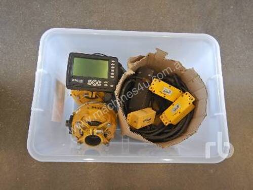 TRIMBLE GRADE CONTROL GPS Equipment - Other