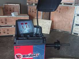 BRIGHT CB916B Wheel Balancer - picture0' - Click to enlarge