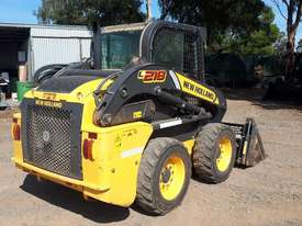 New Holland L218 SSL for sale - picture0' - Click to enlarge