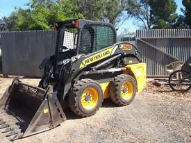 New Holland L218 SSL for sale - picture2' - Click to enlarge
