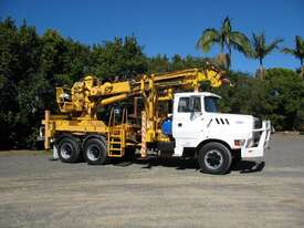 Ford L8000 Crane Borer Truck - picture0' - Click to enlarge