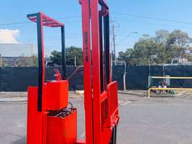 Lansing Bagnall 1T Compact Electric Reach Forklift - 4.2m High 1000kg Capacity - picture1' - Click to enlarge
