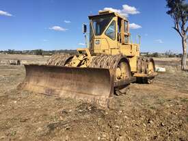 CAT 825B compactor  - picture1' - Click to enlarge
