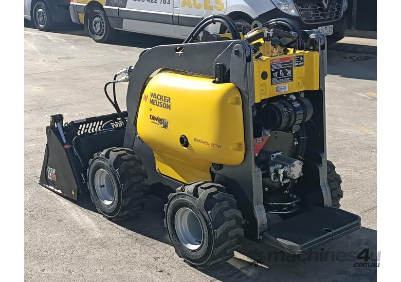 caption New Wacker Neuson by Dingo SM325-27W Wheeled Mini Loader For Sale