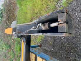 Heavy Duty Sideloader with hydraulic fork extention attachment - picture2' - Click to enlarge