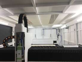 Rent or Buy - New IN STOCK Melbourne 3kW Fiber Laser - 1.5 x 3m dual table - full enclosure - picture2' - Click to enlarge