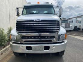 Sterling LT9500 Primemover Truck - picture2' - Click to enlarge