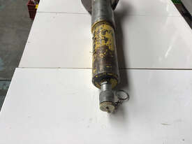 Enerpac Hydraulic Cutters Rescue Single Acting Cylinder BRS1Y2C3A - Used Item - picture2' - Click to enlarge