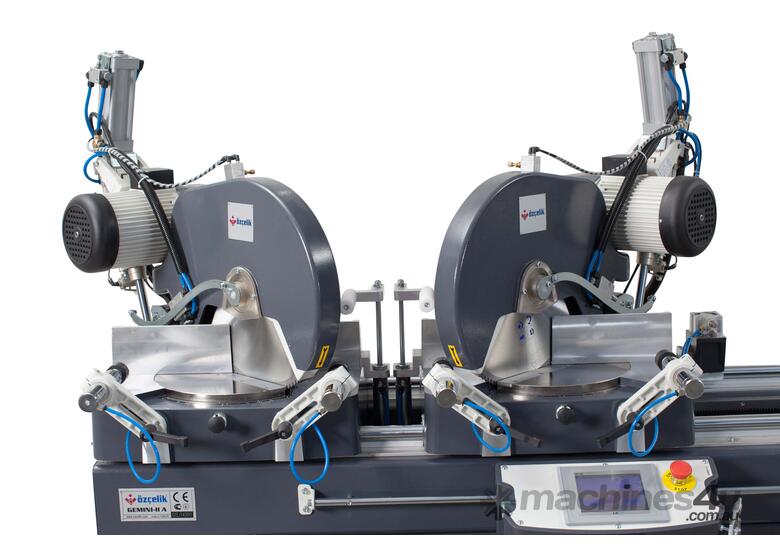 OZ MACHINE Unmatched value 400mm Twin Mitre . SAVE $10,000 - 2 only