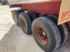 Trailer Tipper Tri Howard Porter 9m x 1.3 bowl SN1053 1TVS431 - picture2' - Click to enlarge