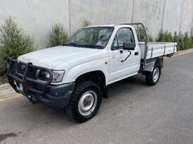 Toyota Hilux Tray Truck - picture0' - Click to enlarge