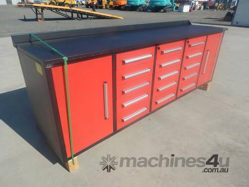 3.0m Work Bench/Tool Cabinet
