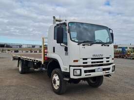 Isuzu FTS800 - picture0' - Click to enlarge