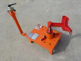 Pneumatic Tubeless Tyre Changer - picture2' - Click to enlarge