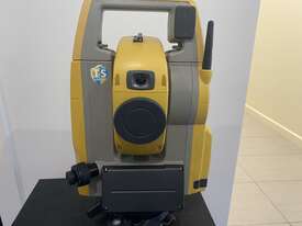 Topcon DS-203AC Robotic Total Station + Data controller - picture2' - Click to enlarge