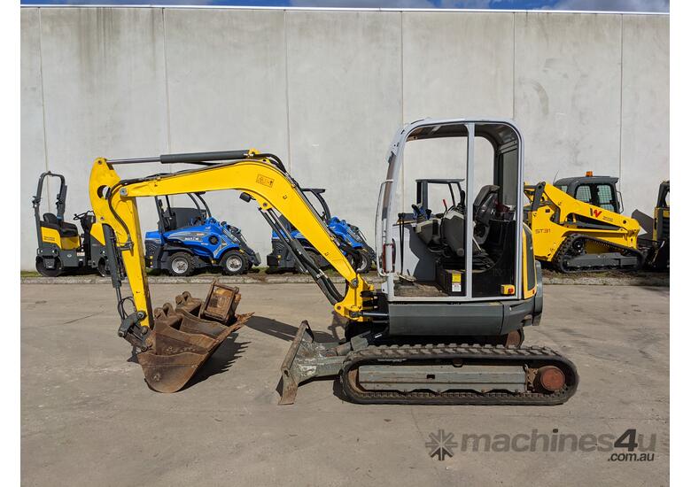 Used 2015 wacker neuson EZ38 Excavator in , Listed on Machines4u