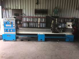 CS6266C Lathe 3000mm Turning length. - picture2' - Click to enlarge