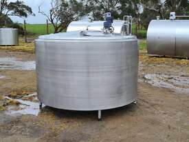 STAINLESS STEEL TANK, MILK VAT 3200lt - picture0' - Click to enlarge