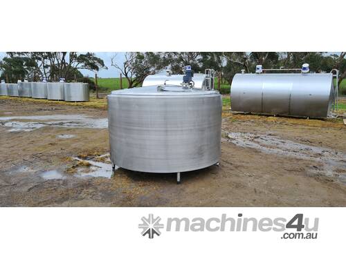 STAINLESS STEEL TANK, MILK VAT 3200lt