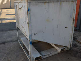 Forkliftable Mobile side dump waste bin tote stillage skip tipping with lid - picture1' - Click to enlarge