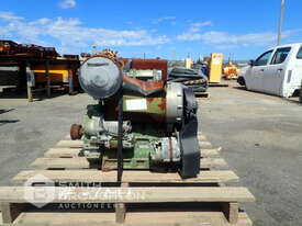 LISTER-PETTER 3 CYLINDER DIESEL ENGINE - picture0' - Click to enlarge