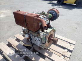 LISTER-PETTER 3 CYLINDER DIESEL ENGINE - picture1' - Click to enlarge