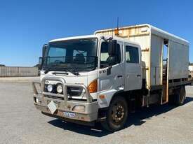 Hino FG 500 - picture1' - Click to enlarge