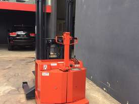 Yale RS15 ZVH Heavy Duty Walkie Reach Forklift  Refurbished & Repainted - picture0' - Click to enlarge