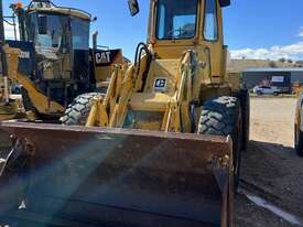 Caterpillar 930 Wheel Loader - picture1' - Click to enlarge