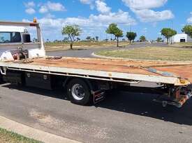 2015 HINO 500 SERIES 1022 TILT TRAY TRUCK - picture0' - Click to enlarge