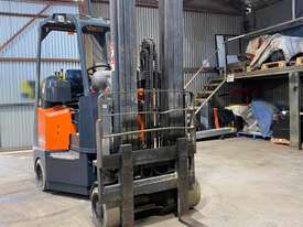 2006 Aisle Master Forklift - picture1' - Click to enlarge
