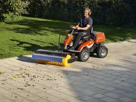 HUSQVARNA R 316TX - picture2' - Click to enlarge
